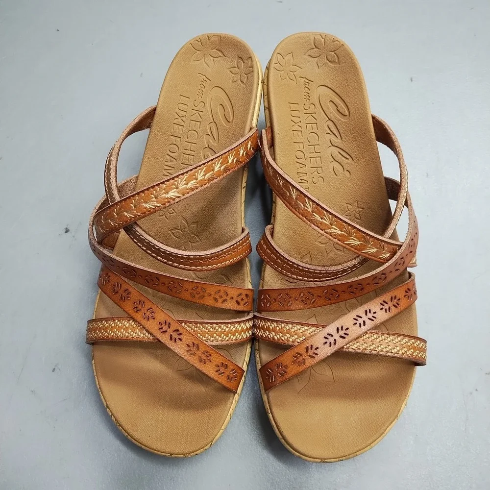 Skechers Cali Beverlee Wedge Sandals Womens US 6.5 Brown Luxefoam Open Toe EUC